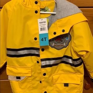 Raincoat size 4